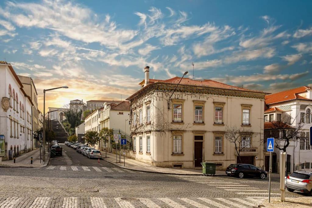 Sky Accommodations Barcelona Studio Коимбра Екстериор снимка